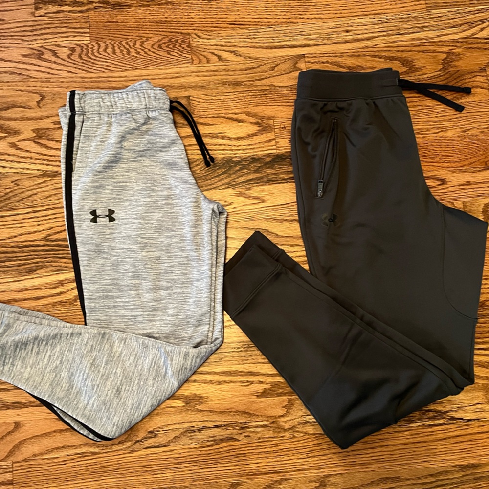 Under Armour Joggers, youth large: black & gray: set of 2